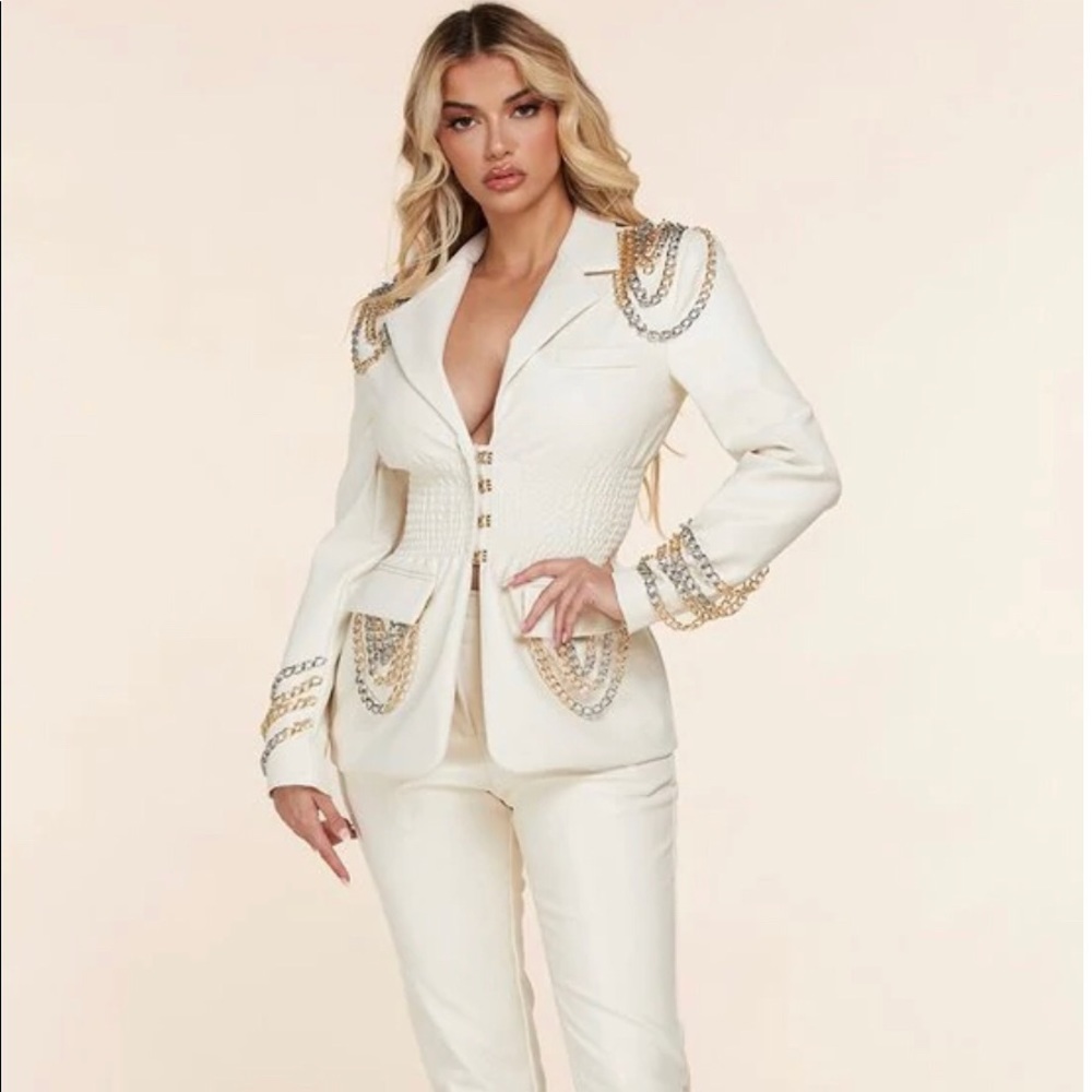 💥Fierce and Classy Leather Pants Set💥